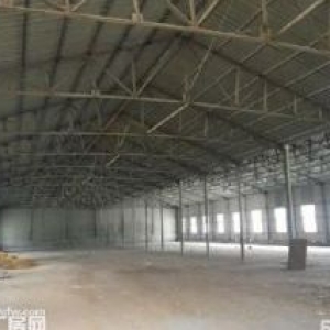 麒麟800平方米厂房出租，高6米，价格便宜​ 适