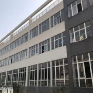 个人.双龙大道旁二楼2800平米电子加工厂房.已精装修