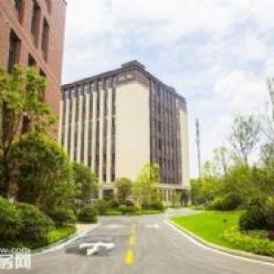 50年产权 工业用地 2成首付