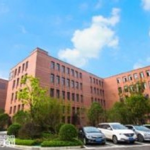 江宁大学城 现房出售 医药大学地铁旁 50年产权工业用地 交