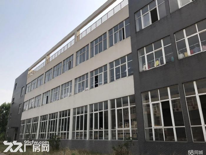 个人.双龙大道旁二楼2800平米电子加工厂房.已精装修