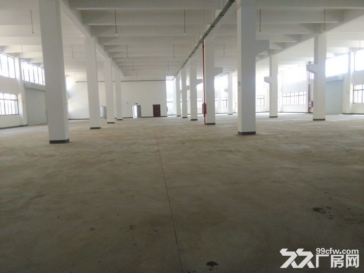 开发区楼上厂房出租，有货梯。 面积500−−3000平方米，-图5
