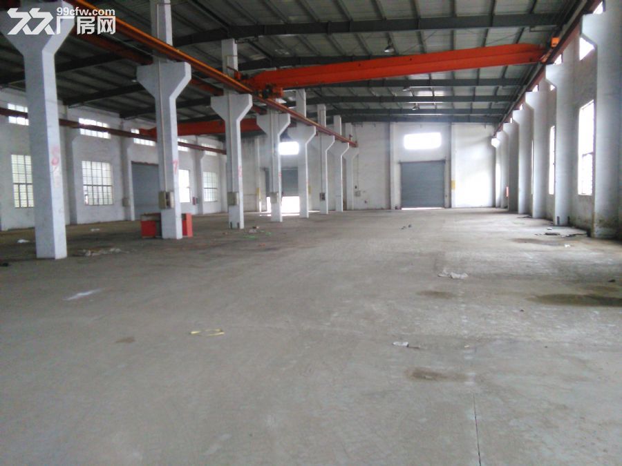 淳化3000平方米厂房出租，有行车，可分租  一幢两跨厂房，