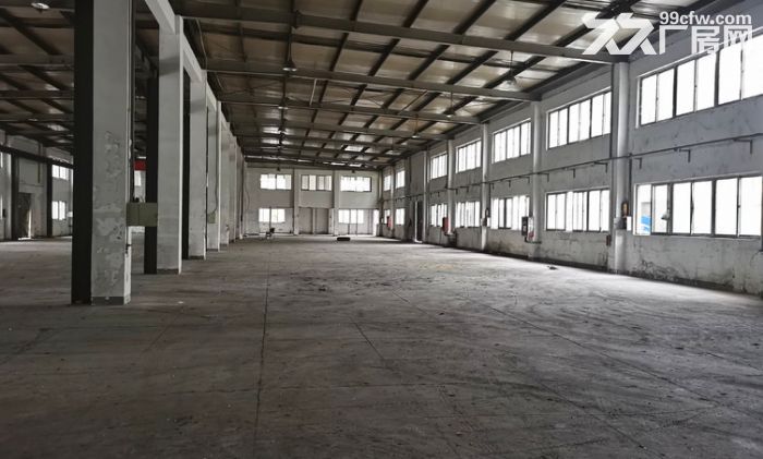 秣陵标准厂房2300平独栋单层厂房，层高8米，可生产可仓储、交通便利