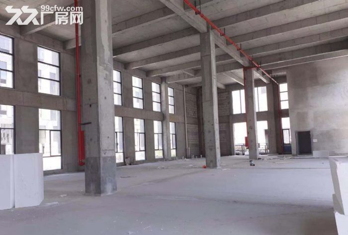 江北新区 化工园地铁口 450−−4500平